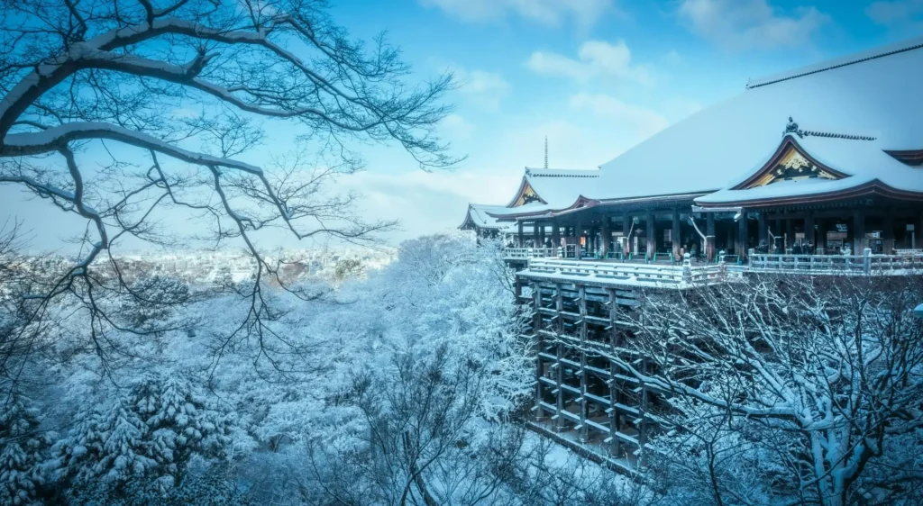 Kiyomizu temple winter